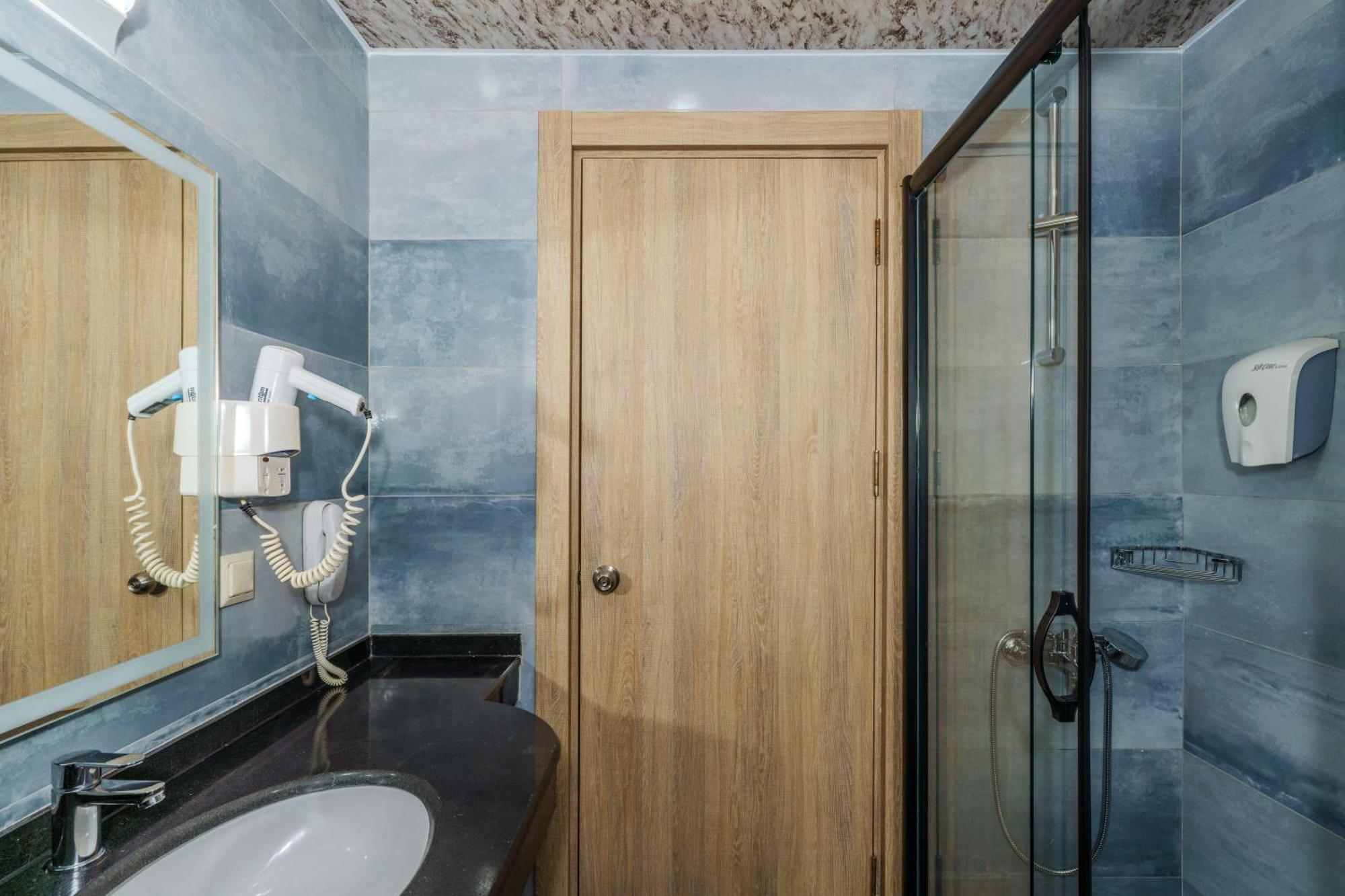 Arsi Blue Hotel 4*